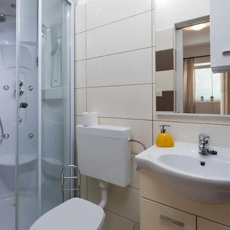 Guest house Botica 3*