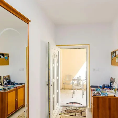 Botica Guest house